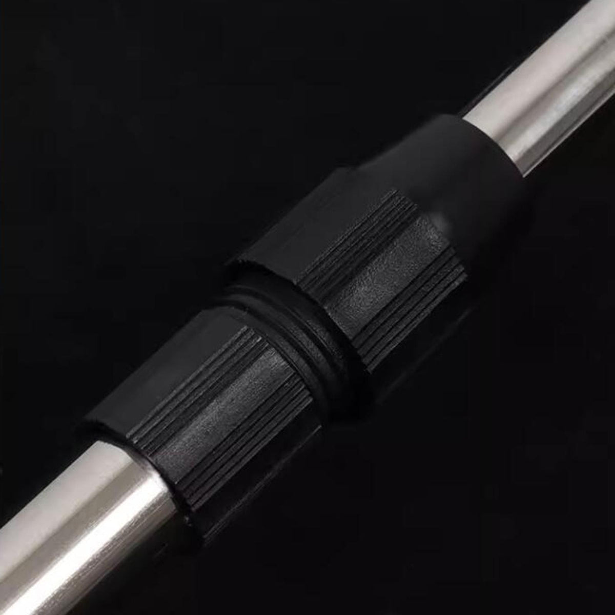 4x Tarp Poles Lightweight Replacement Multifunctional Adjustable 2.5M Packaging status original