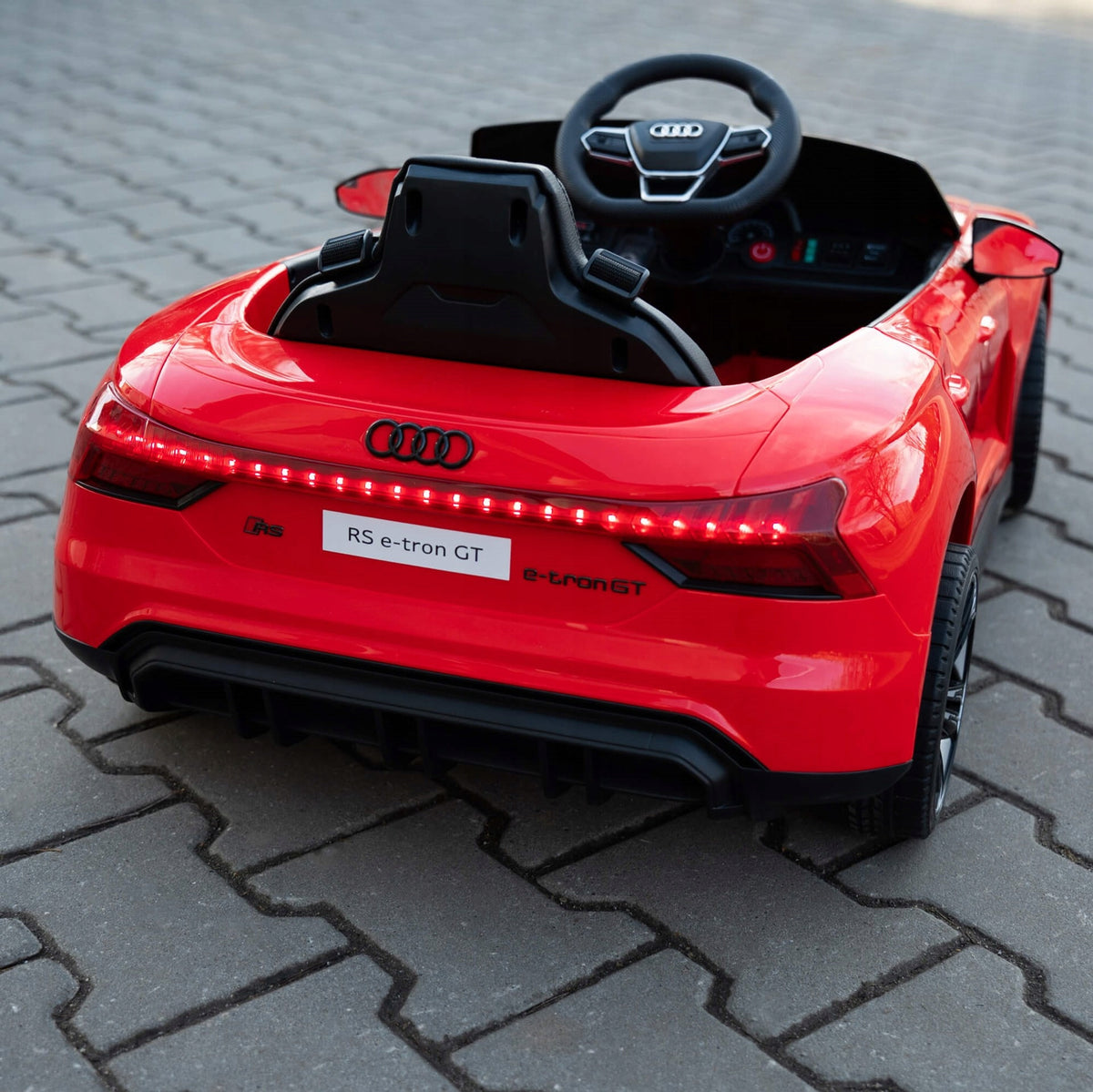 AUDI AUTO BATTERY-OPERATED LEATHER REMOTE CONTROL SOFT WHEELS EVA CAR FOR CHILD Packaging status original