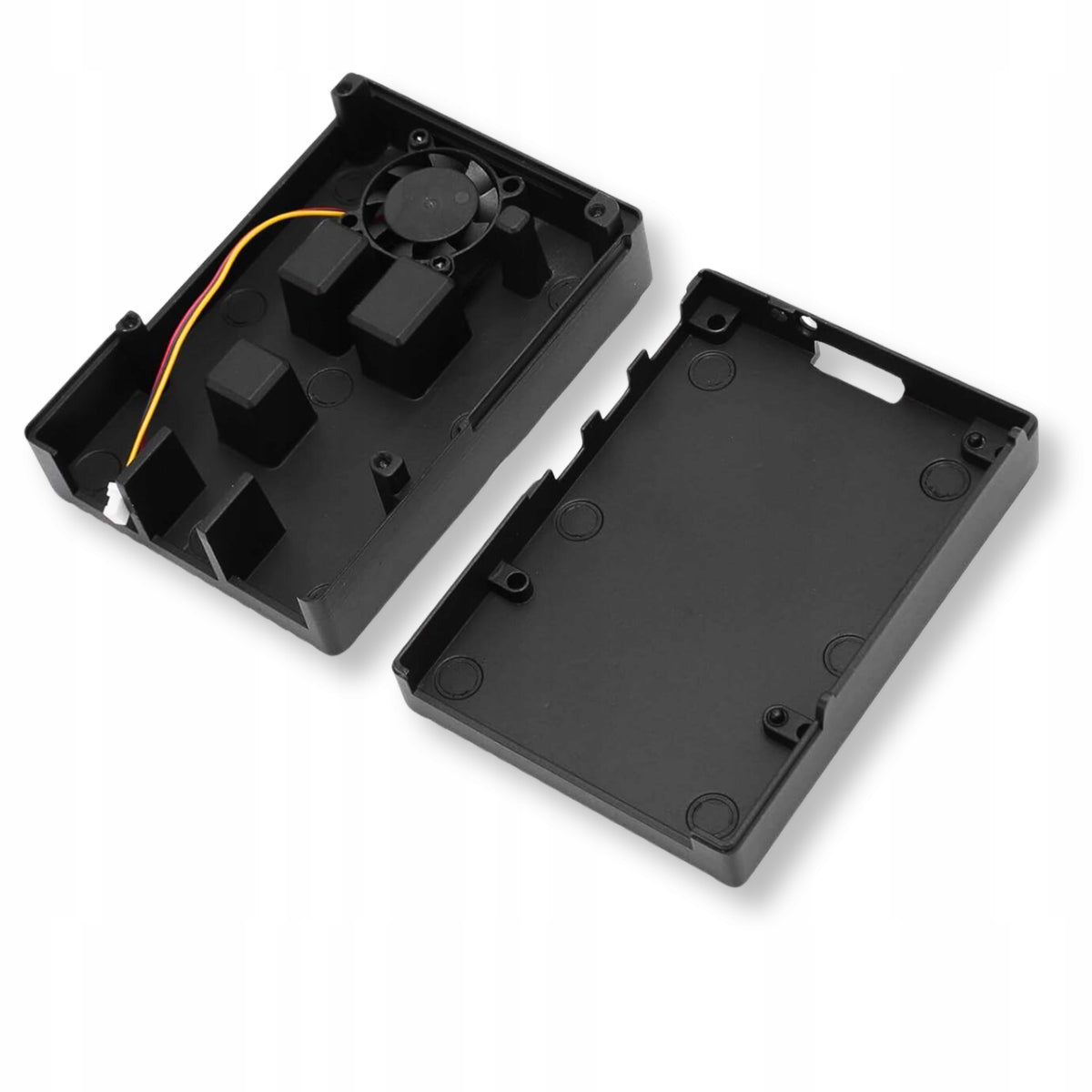 Aluminum housing for Raspberry Pi 5 with built-in fan