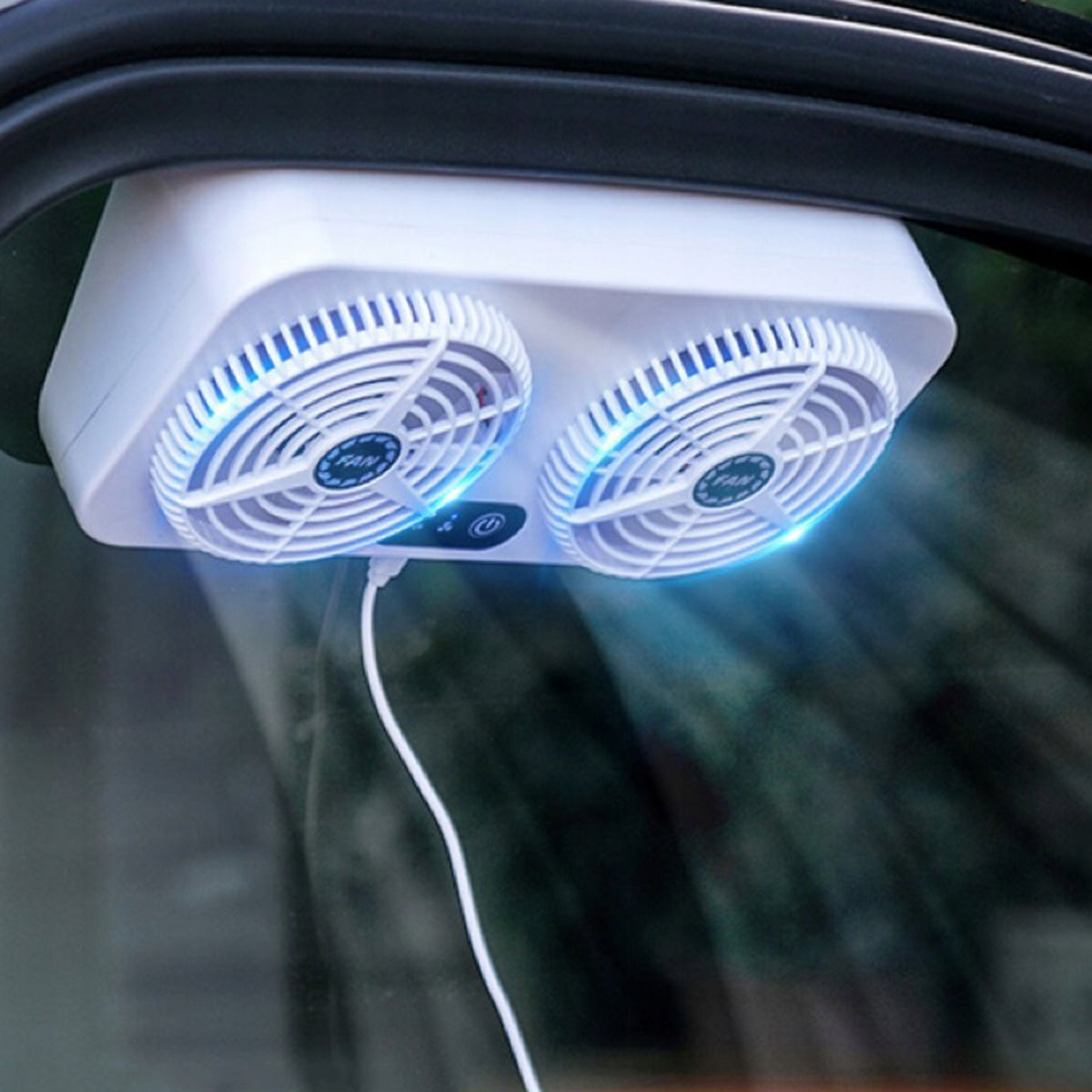 Automatic USB fan with air circulation