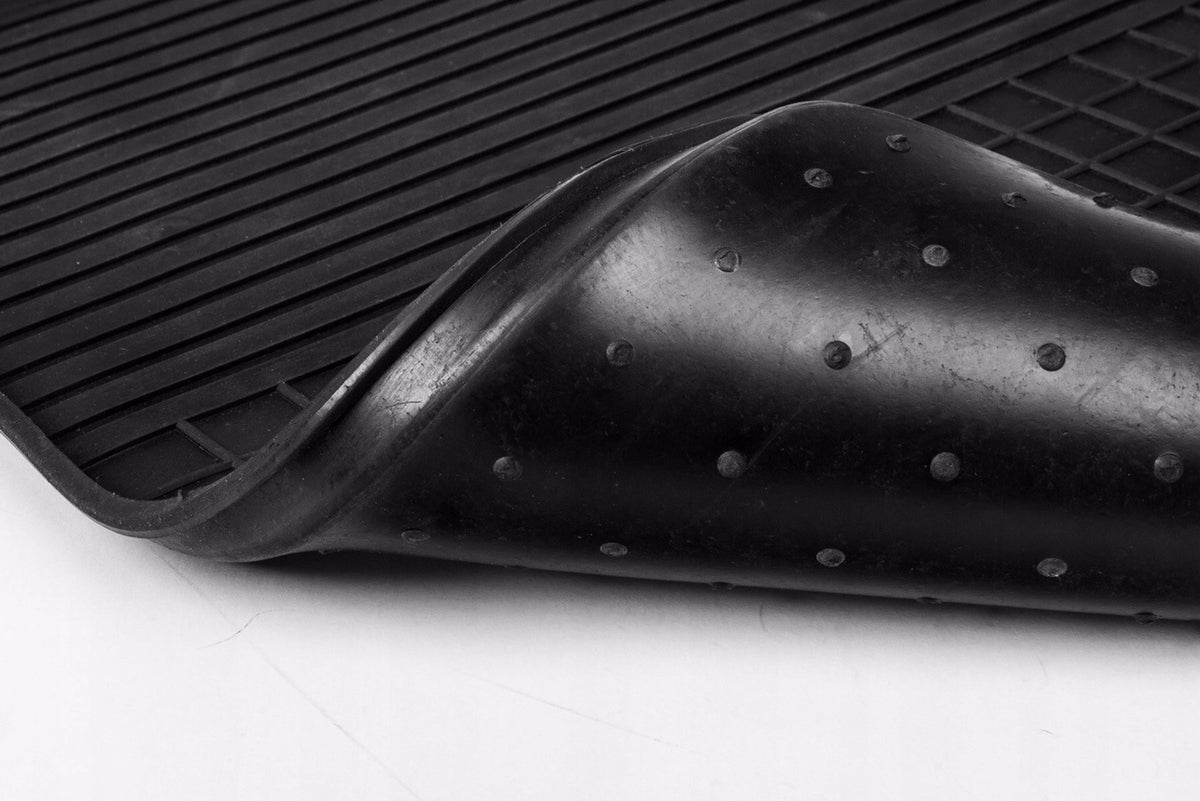 CAR RUGS RUBBER BLACK TRAY Manufacturer Prismat