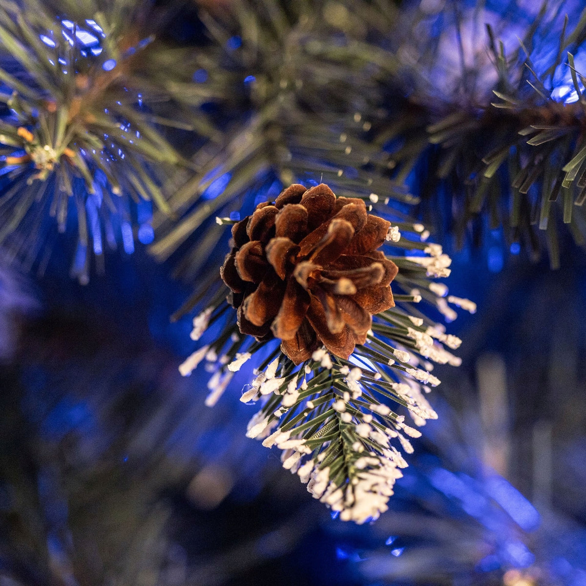 CHRISTMAS TREE DIAMOND PINE SNOWED 150 cm dense artificial STAND PREMIUM Packaging status original