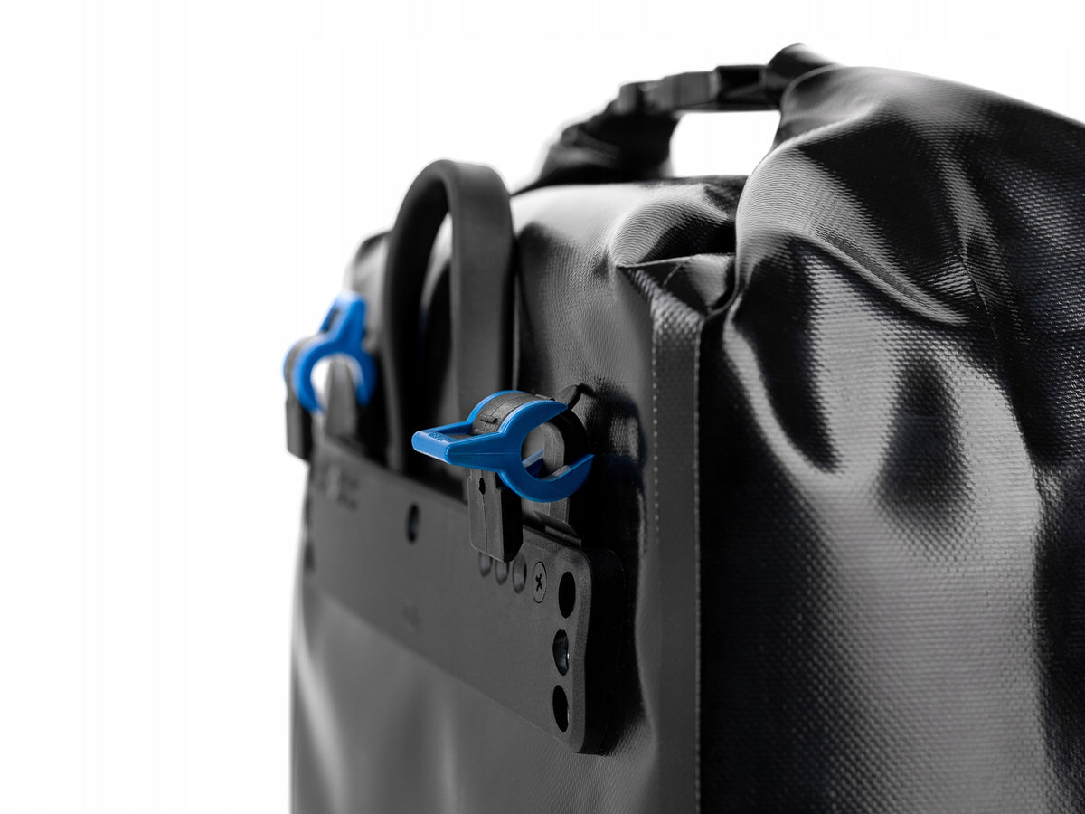Crosso Dry 30 / Click system - black colour Packaging status original