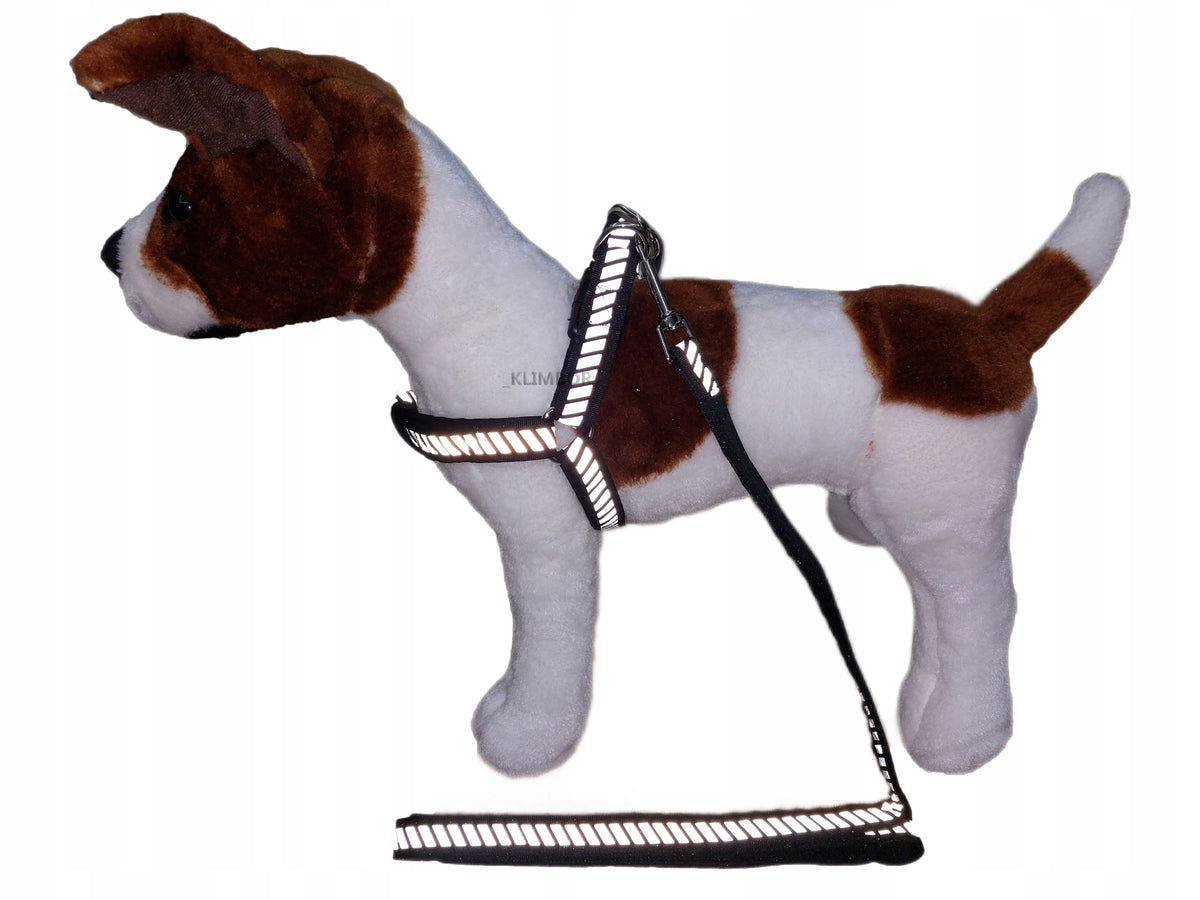 DOG HARNESS REFLECTIVE FOAM HARNESS WITH LEASH S/M ADJUSTABLE Packaging status original