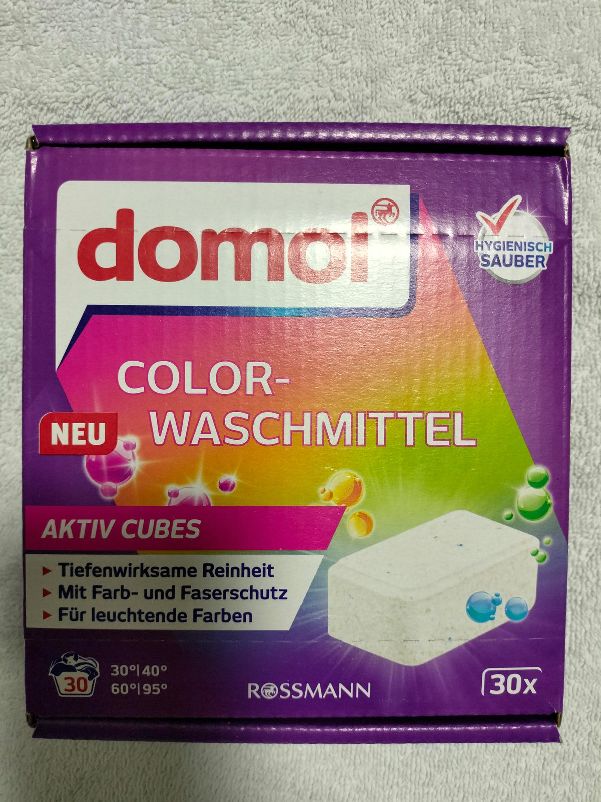 DOMOL COLORWASCHMITTEL ACTIVE CUBES 30PCS. 750G. FROM GERMANY