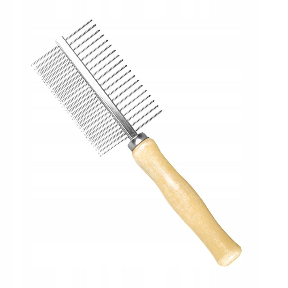 Double comb for combing your dog