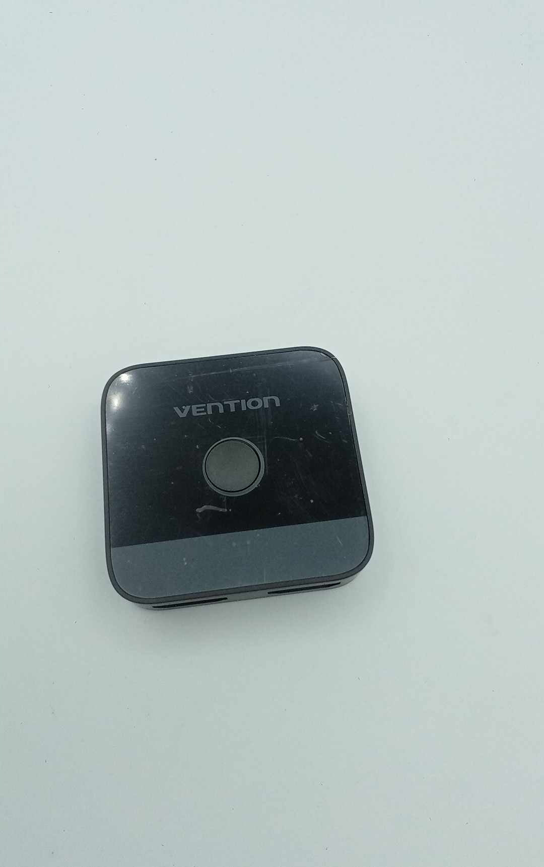 HDMI Switch Vention AKOB0 Packaging status original