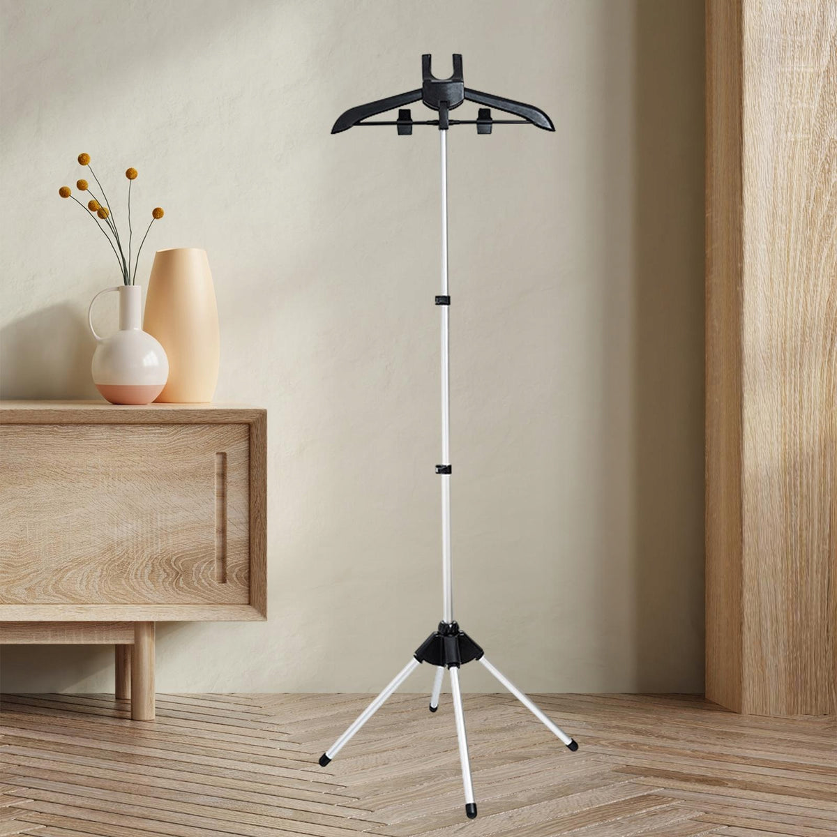 Ironing Machine Bracket Including Handheld Garment Steamer Rack Coat black