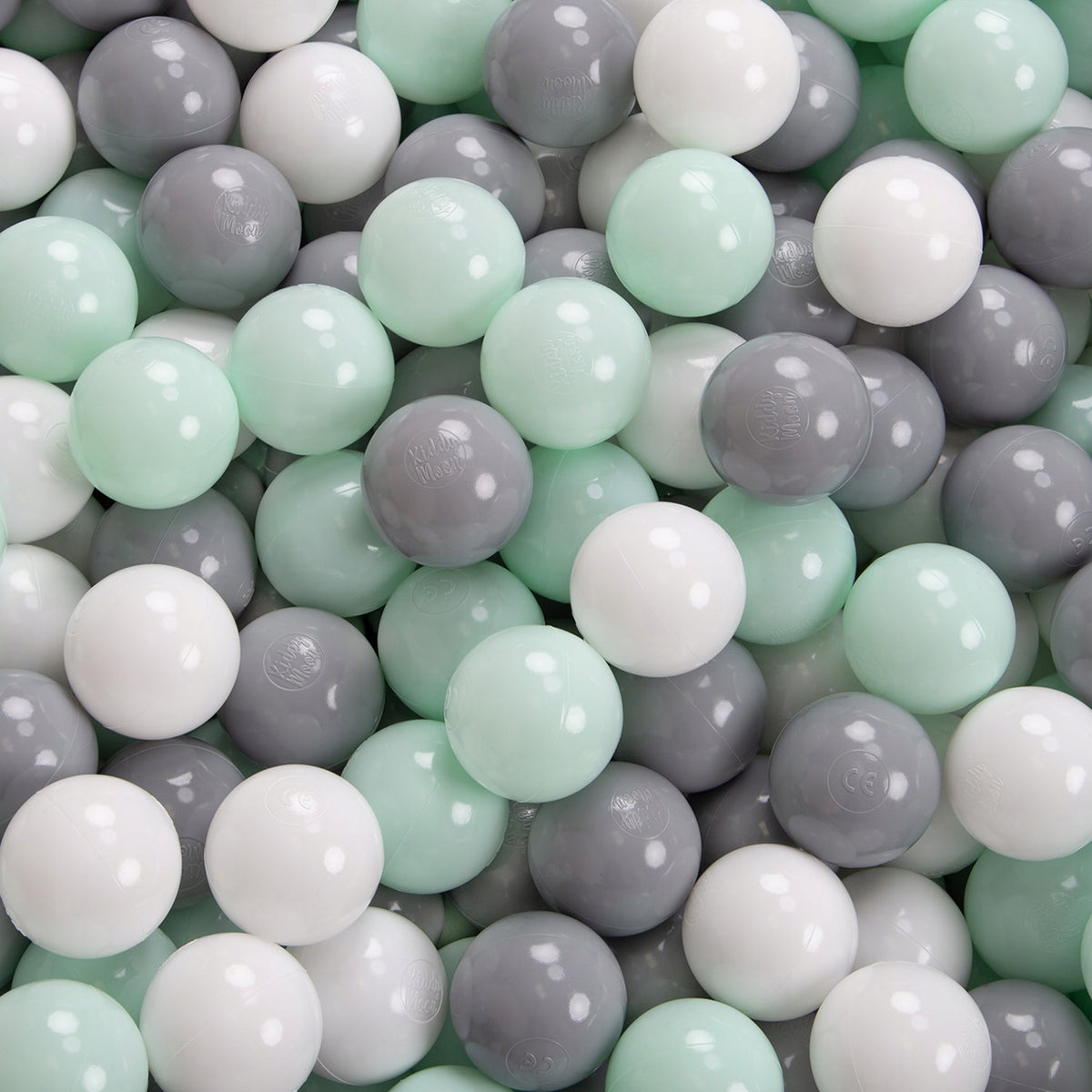 KiddyMoon Dry Triangular Pool 300 Balls Brand KiddyMoon