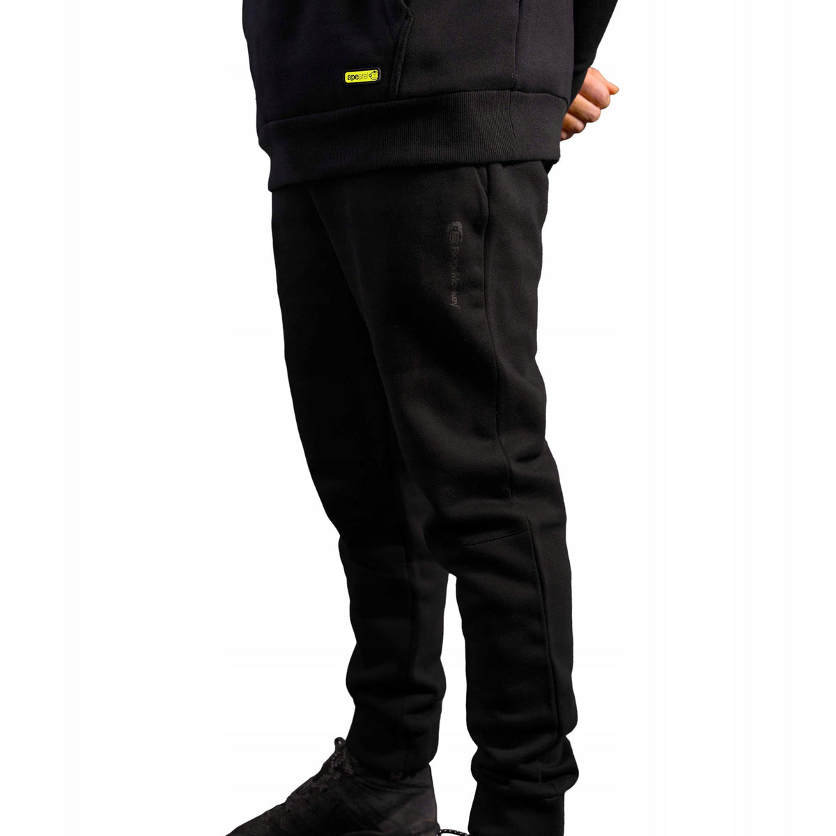 Komplet Ridgemonkey aparel vel. XL černý