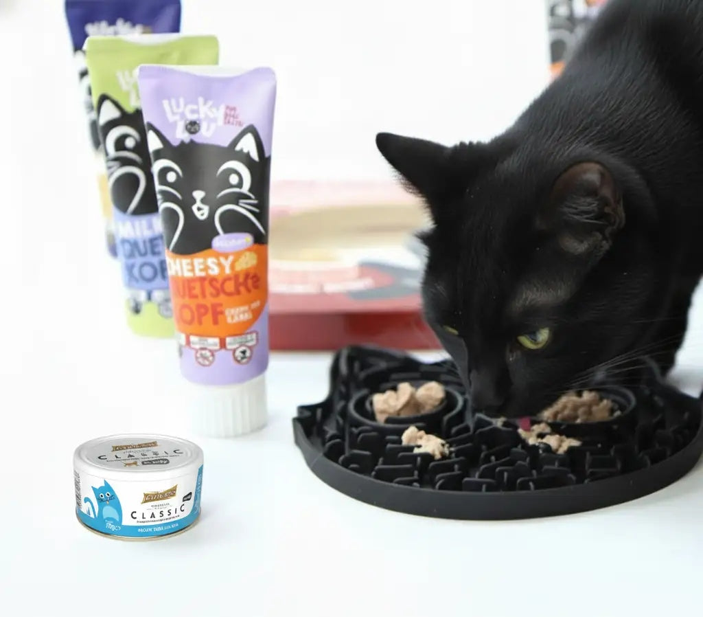 Lucky Lou Cat Licking Mat Food Slowing Mat