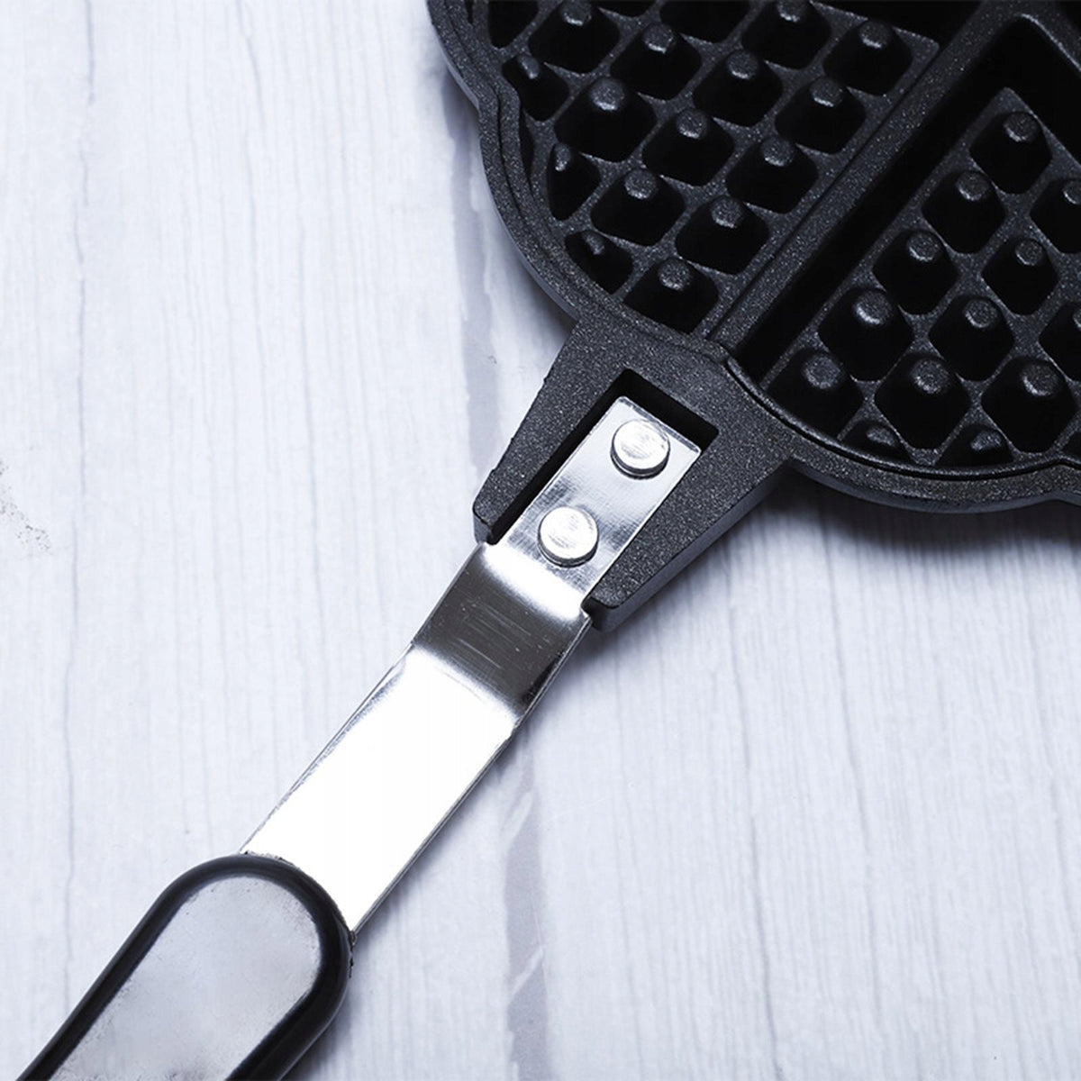 Mini Waffle Maker Pan Detachable Design Press Plate Bakeware Campware DIY Packaging status original