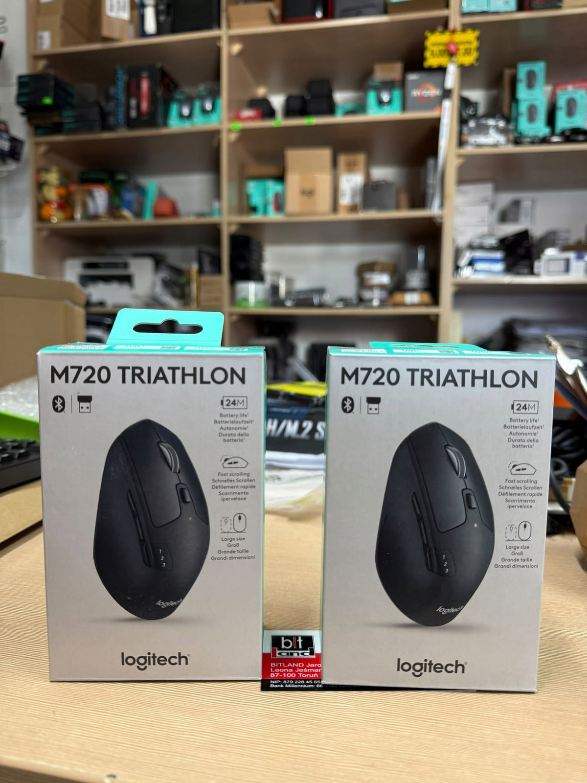 Mouse Logitech M720 large Bluetooth wireless laptop computer 910-004791 Packaging status original