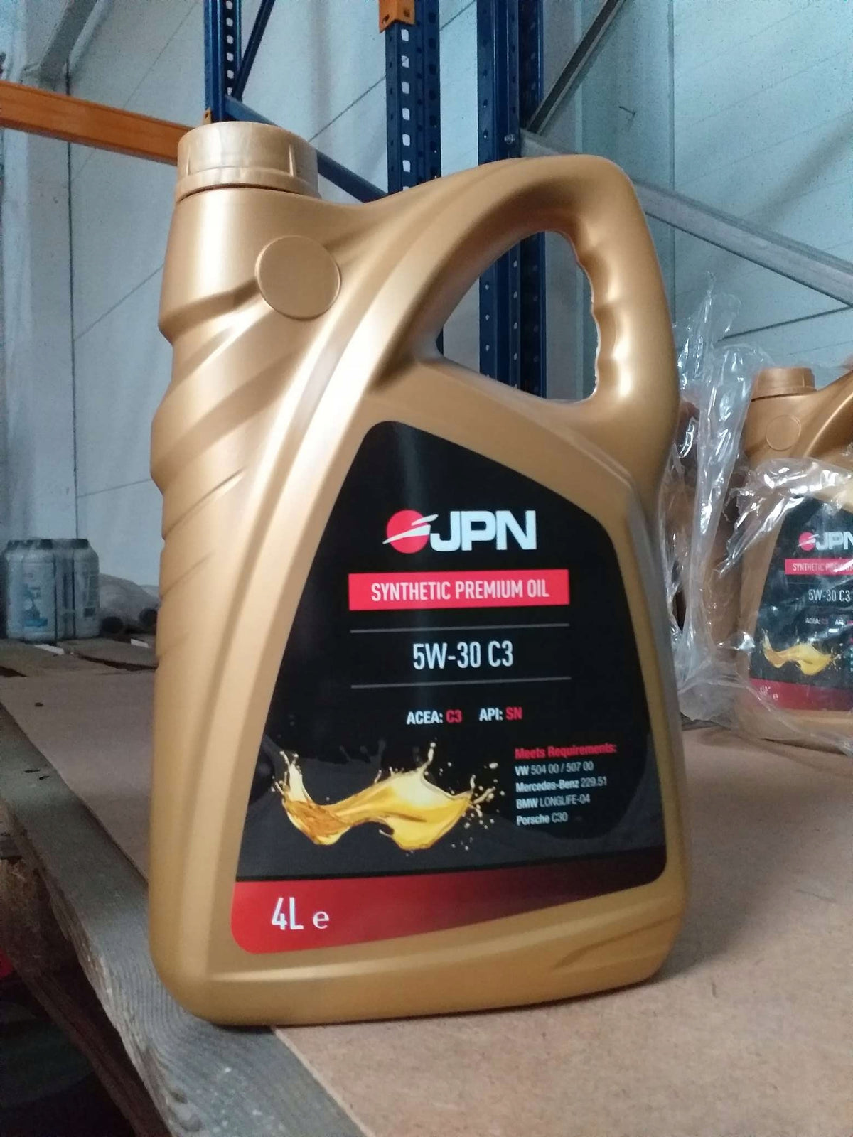 OIL 5W30 JPN SYNTHETIC PREMIUM OIL C3 4L Packaging volume 4 l