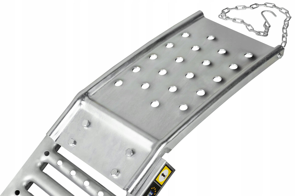 OVERRUN RAMPS FOLDING Steel Overrun LOADING RAILS 2 PCS Set Manufacturer code najazdy stalowe mocne składane trzykrotnie