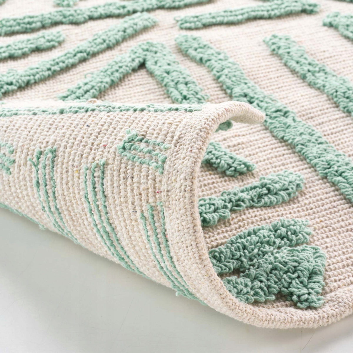 QUILTED BATHROOM RUG 60x90 GREEN DECORATIVE FOR BATHROOM Length 60 cm