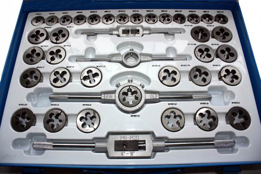 SET OF TAPS AND DIES 110el CALIBRATORS SUITCASE Manufacturer code MZ55875