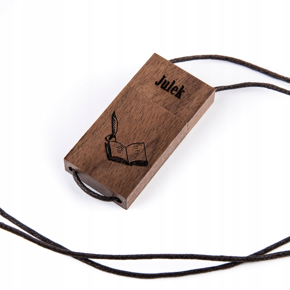 USB flash drive + string 2 GB 2.0 + Engraving for student
