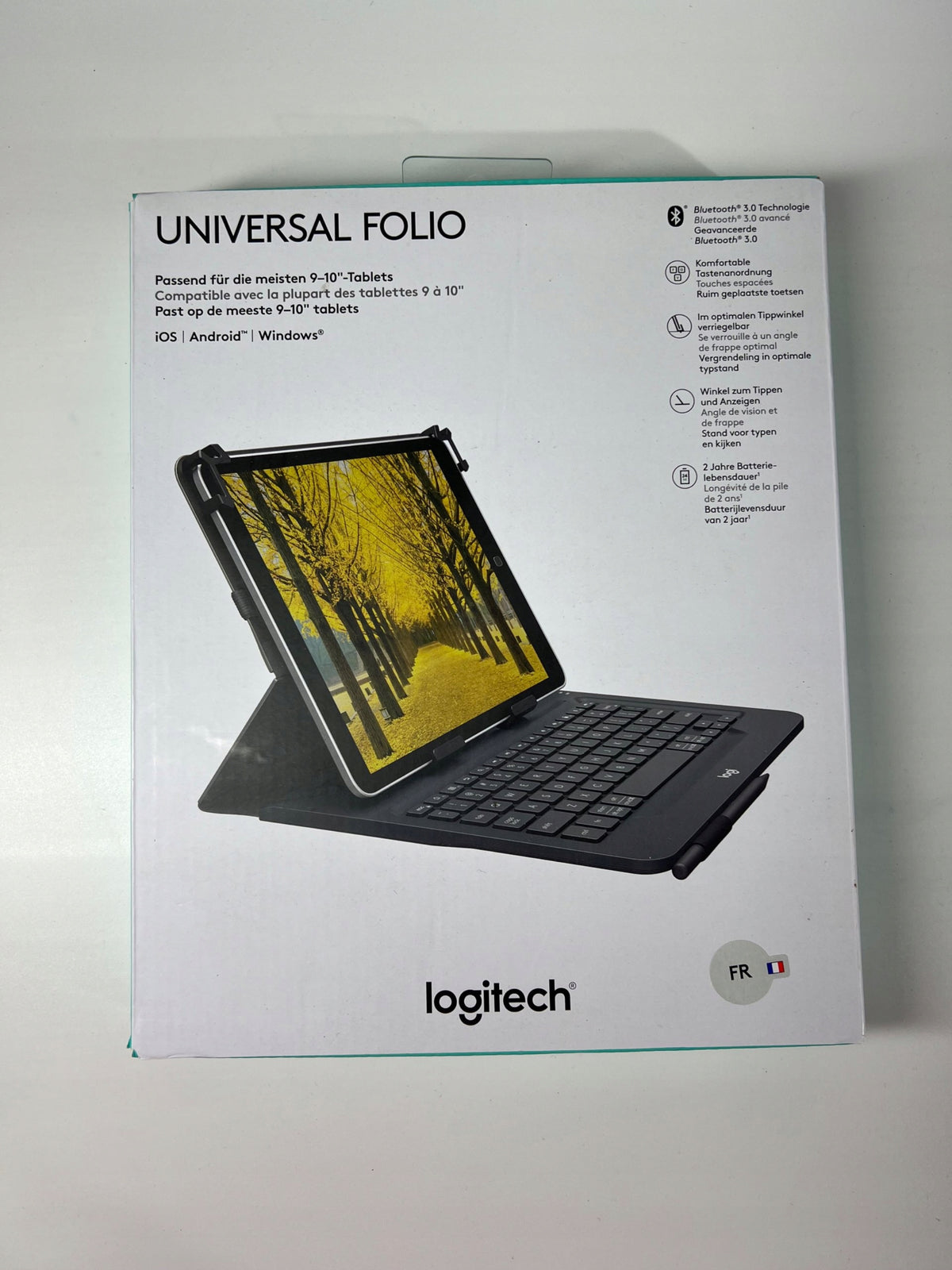 Universal Folio Tablet Case with Bluetooth Wireless Keyboard Manufacturer Logitech